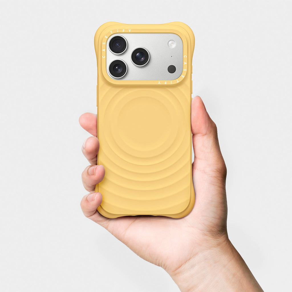 iPhone 18 Pro - Banana Yellow - Ripple Case