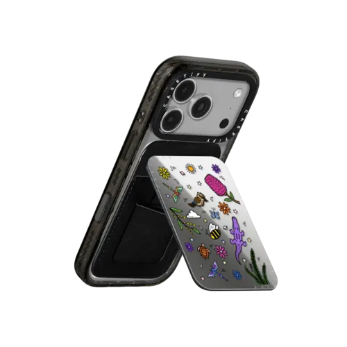 Outback Dreaming | Snappy Cardholder Stand / Snappy Mirror Cardholder Stand MagSafe Compatible / Silver | Image 3