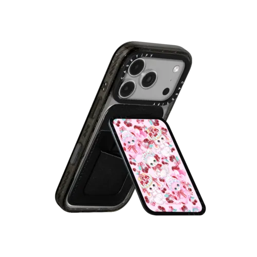 Cherry Lady | Snappy Cardholder Stand / Snappy Cardholder Stand MagSafe Compatible / Black | Image 3