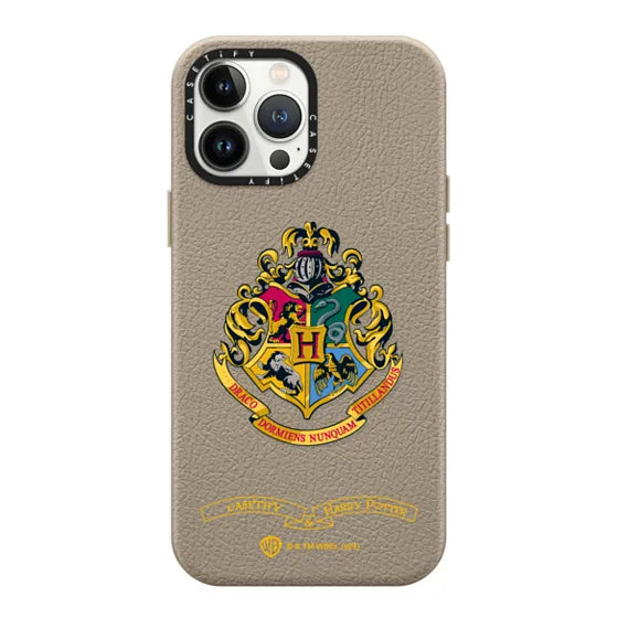 Hogwarts Crest Case | Image 1