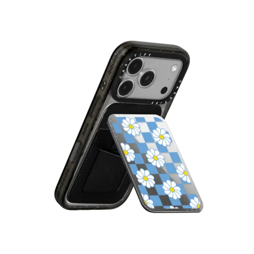 Daisy Checkers | Snappy Cardholder Stand / Snappy Mirror Cardholder Stand MagSafe Compatible / Silver | Image 3
