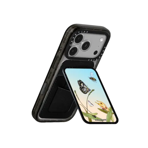 May Gibbs Butterflies | Snappy Cardholder Stand / Snappy Cardholder Stand MagSafe Compatible / Black | Image 3