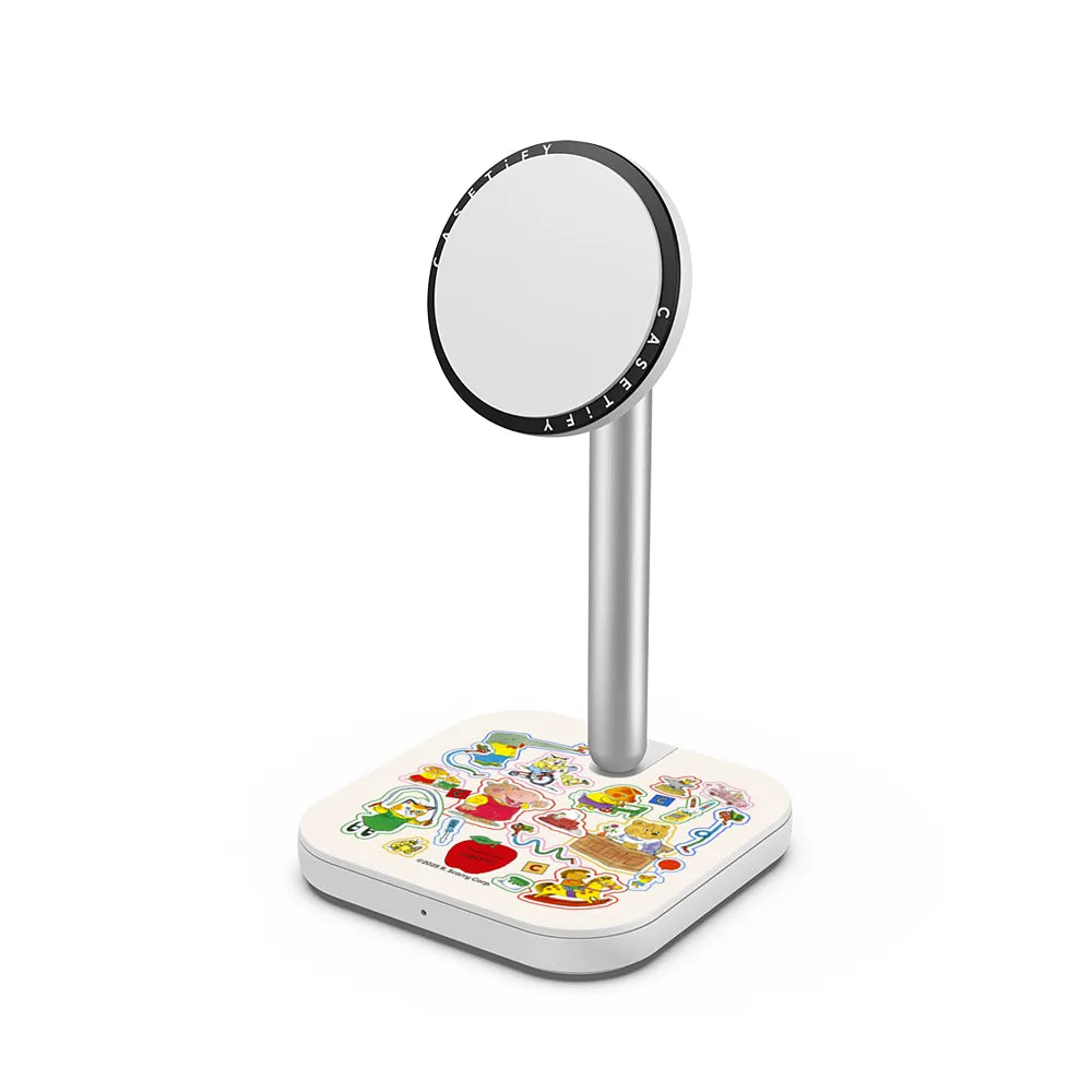 Richard Scarry Busy World Sticker Powerthru 2-In-1 Charging Stand
