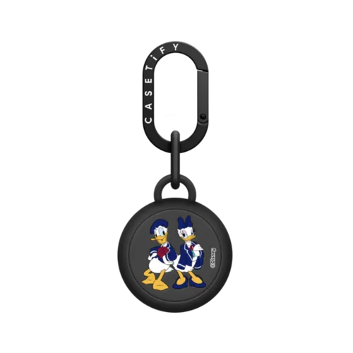 Donald & Daisy Couple Tag Holder | AirTag / AirTag Holder / Licorice | Image 1