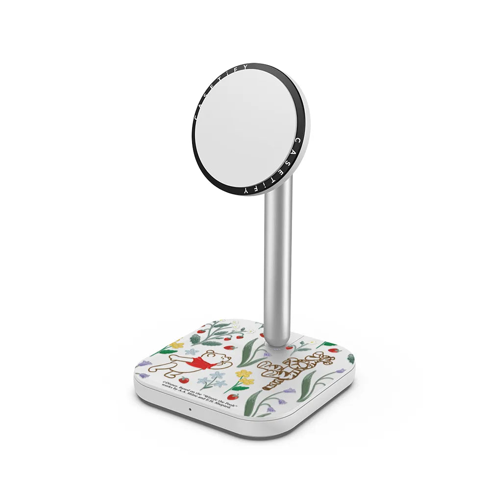 Winnie The Pooh Embroidered Floral Pattern 2-in-1 Charging Stand