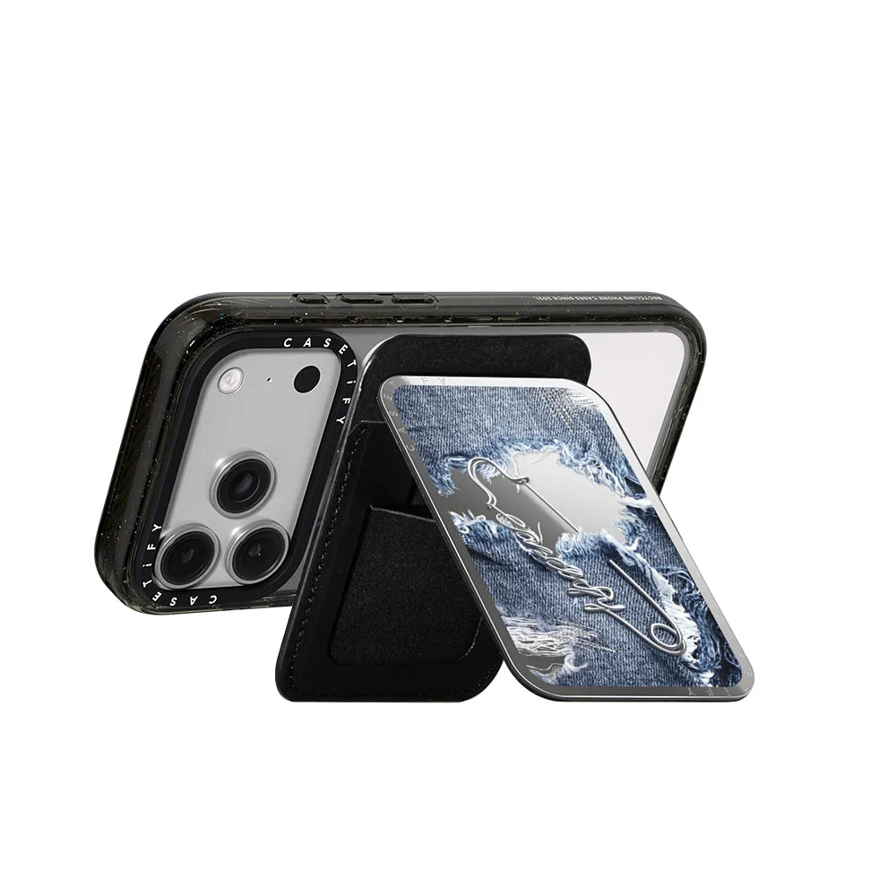 Pinned Statement Snappy Cardholder Stand
