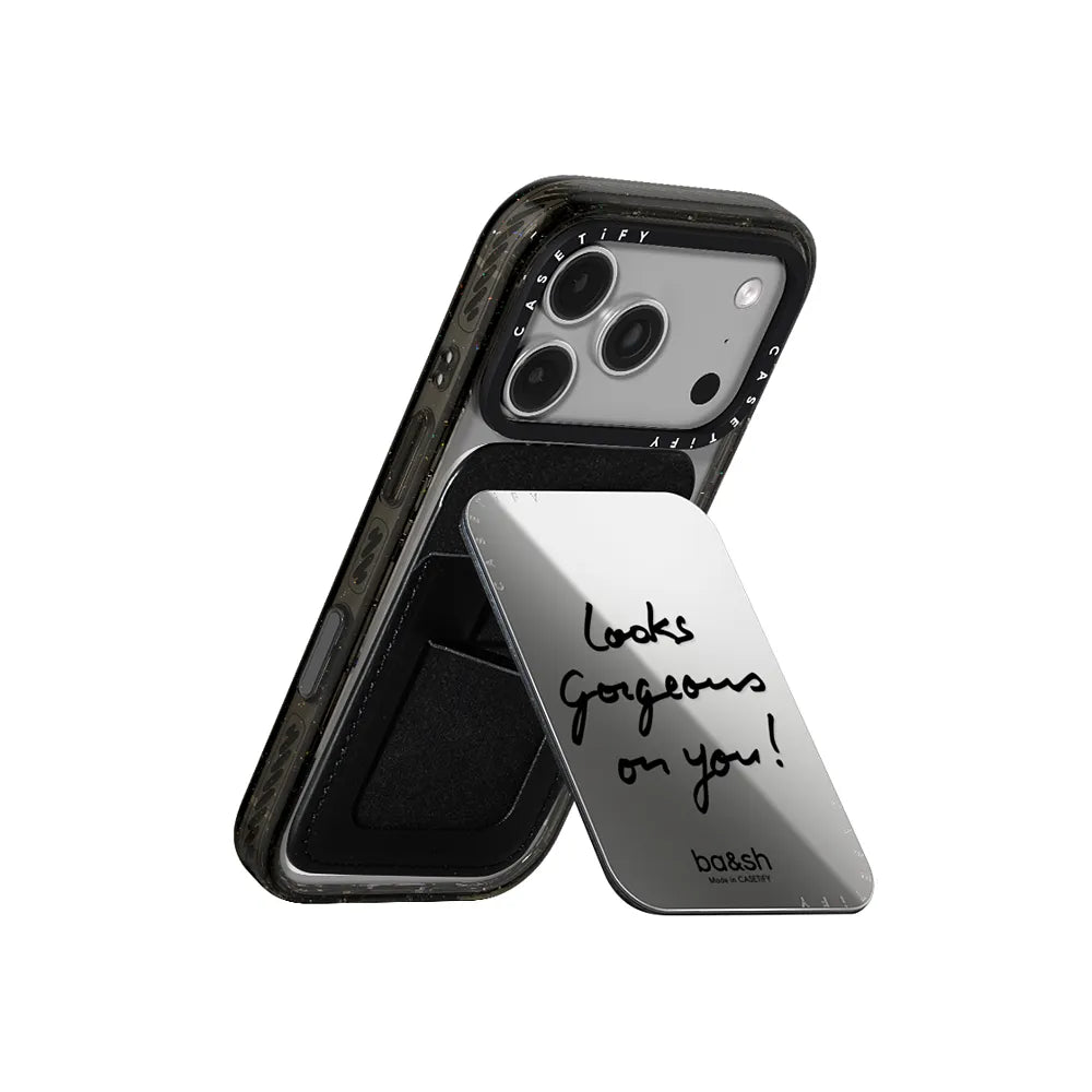 ba&sh Looks Gorgeous on you! Snappy Cardholder Stand