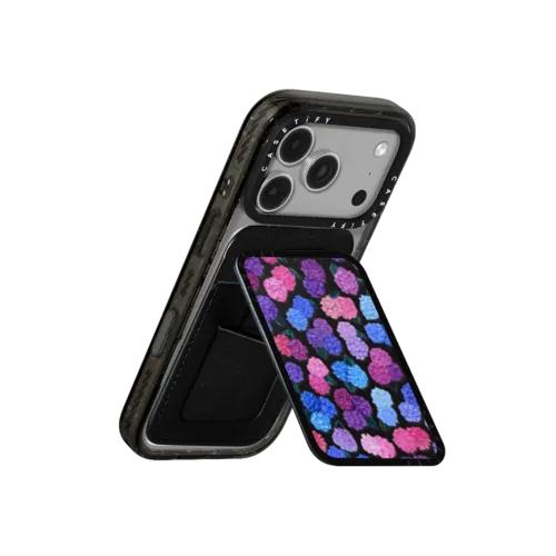 Endless Summer Hydrangeas | Snappy Cardholder Stand / Snappy Cardholder Stand MagSafe Compatible / Black | Image 3
