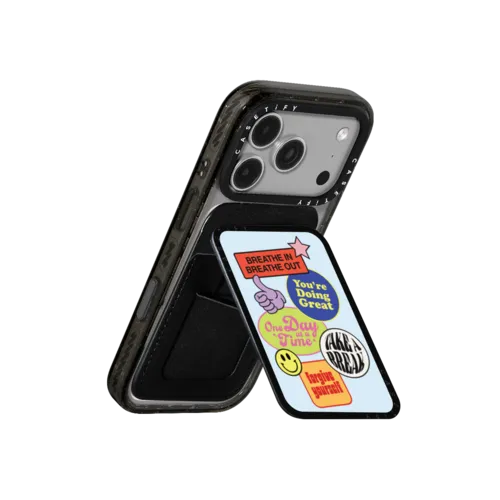 Doing Great | Snappy Cardholder Stand / Snappy Cardholder Stand MagSafe Compatible / Black | Image 3