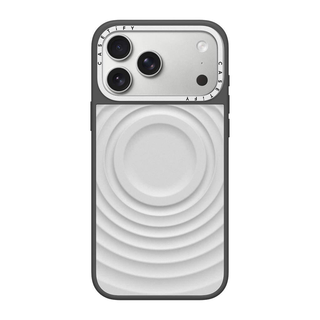 Alloy Ripple Case - Silver on Grey - iPhone 17 Pro Max  | Image 1